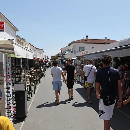 아파트 A 50m De La Plage, Pour 6, Vue *