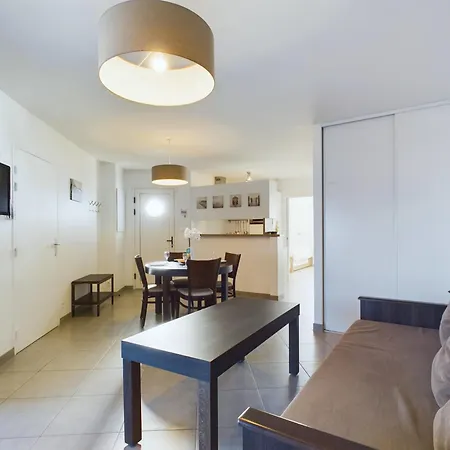 Apartament A 50m De La Plage, Pour 6, Vue